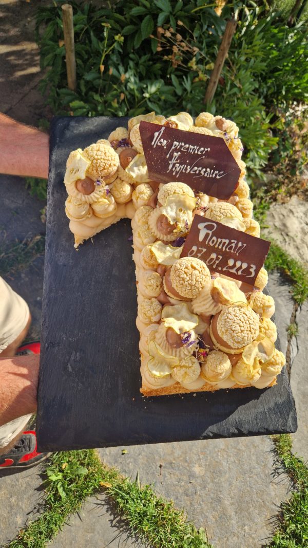 Gâteaux spéciaux sur demande – Image 2